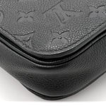 Empreinte Pochette Metis Black