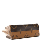 Reverse Monogram Giant Onthego MM