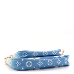 Monogram Giant By The Pool Multi Pochette Accessories Blue