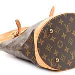 Monogram Petit Bucket 23