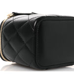 Lambskin Quilted Mini Pearl Crush Vanity Case With Chain Black