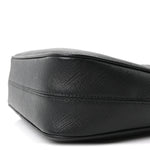 Saffiano Lux Re-Edition 2005 Shoulder Bag Black