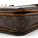 Reverse Monogram Pochette Metis