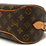 Monogram Blois