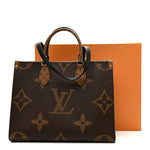 Reverse Monogram Giant Onthego MM