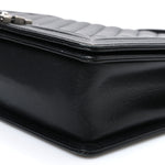 Caviar Quilted Large Boy Flap Black