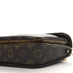 Reverse Monogram Pochette Metis