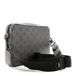 Calfskin Monogram Shadow Trio Messenger Anthracite Gray