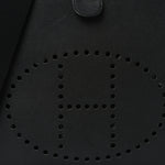 Epsom Evelyne GM Black