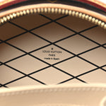 Monogram Mini Boite Chapeau