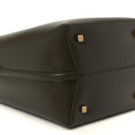 Shiny Calfskin Le 37 Bucket Bag Deep Musk