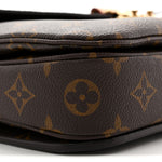 Monogram Pochette Metis