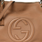 Pebbled Calfskin Large Soho Hobo Camelia