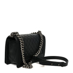 Caviar Quilted Medium Boy Flap Black