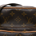 Monogram Amazone