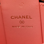 Patent Quilted Afternoon Tea Top Handle Vanity Case With Chain Black