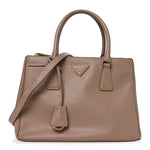 Saffiano Lux Small Galleria Double Zip Tote Cammeo