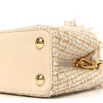 Tweed Taurillon Capucines BB Beige