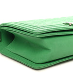 Caviar Quilted Medium Boy Flap Green