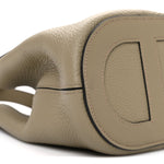 Taurillon Clemence Swift In-The-Loop 18 Bag Beige Marfa