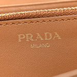 Vitello Move Metal Oro Chain Wallet Caramel