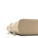 Empreinte Monogram Giant Neverfull MM Tourterelle