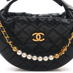 Grained Calfskin Quilted Pearl Pouch Hobo Black