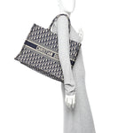 Oblique Large Book Tote Blue Multicolor