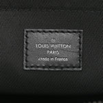 Taurillon Monogram Steamer Messenger Black