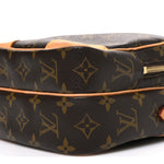 Monogram Amazone