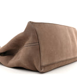 Vitello Range Medium Soho Chain Shoulder Bag Grey Field