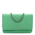 Caviar Chevron Quilted Wallet On Chain WOC Green