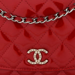 Patent Quilted Brilliant Wallet On Chain WOC Red