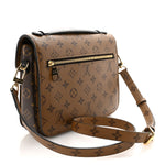 Reverse Monogram Pochette Metis