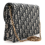 Oblique Saddle Chain Pouch Blue