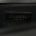 Caviar Quilted Medium Boy Flap Black