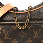 Monogram Loop