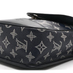 Savane Monogram Elephant Chapman Messenger BB Encre