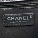 Caviar Quilted New Medium Boy Flap Black