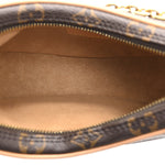 Monogram Loop