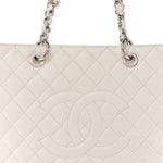 Caviar Quilted Grand Shopping Tote GST White