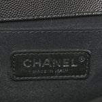 Caviar Quilted Medium Boy Flap Black