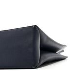 Grained Calfskin Lockme Shopper Navy