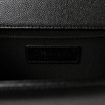 Caviar Quilted Medium Boy Flap Black