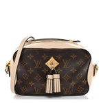 Monogram Saintonge Creme