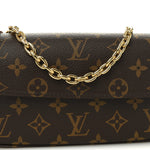 Monogram Ivy Wallet On Chain