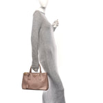 Saffiano Small Galleria Double Zip Tote Cammeo