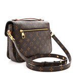 Monogram Pochette Metis