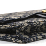 Oblique Saddle Chain Pouch Blue
