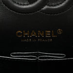 Caviar Flat Chevron Quilted Small Double Flap Black